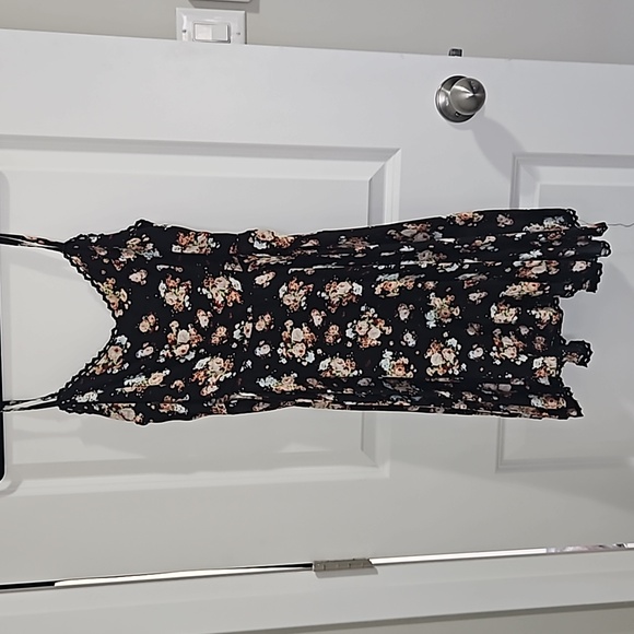 Floral Mini Dress - Picture 1 of 7